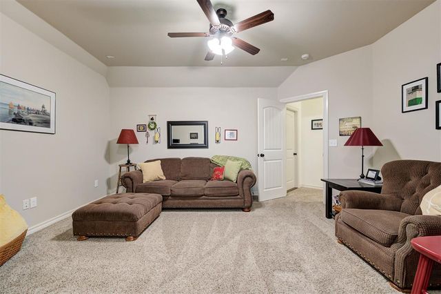 1216 Brayhill Road, Edmond, OK 73003