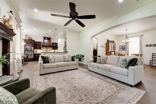1216 Brayhill Road, Edmond, OK 73003