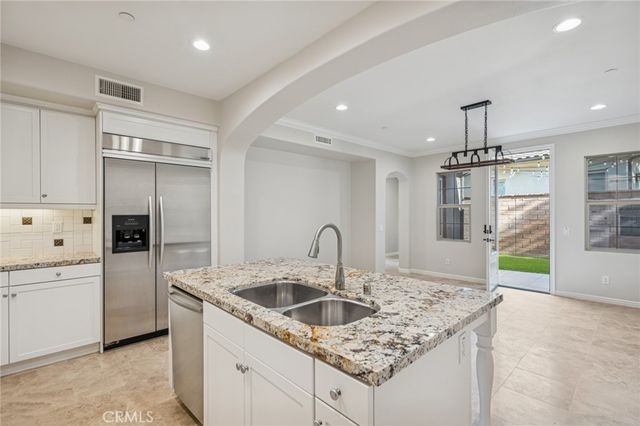 22 Ridge Valley, Irvine, CA 92618