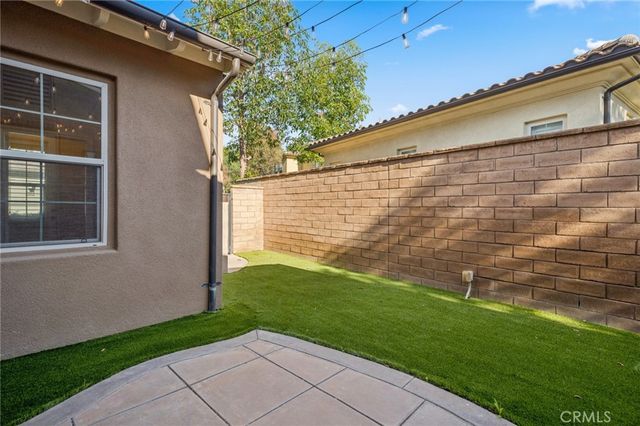 22 Ridge Valley, Irvine, CA 92618