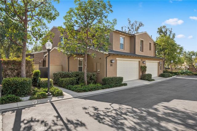 22 Ridge Valley, Irvine, CA 92618