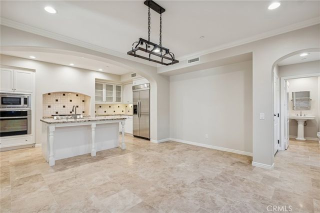 22 Ridge Valley, Irvine, CA 92618