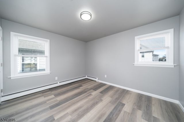 701 Mccandless St, Linden City, NJ 07036