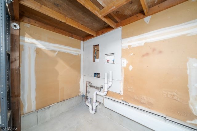 701 Mccandless St, Linden City, NJ 07036
