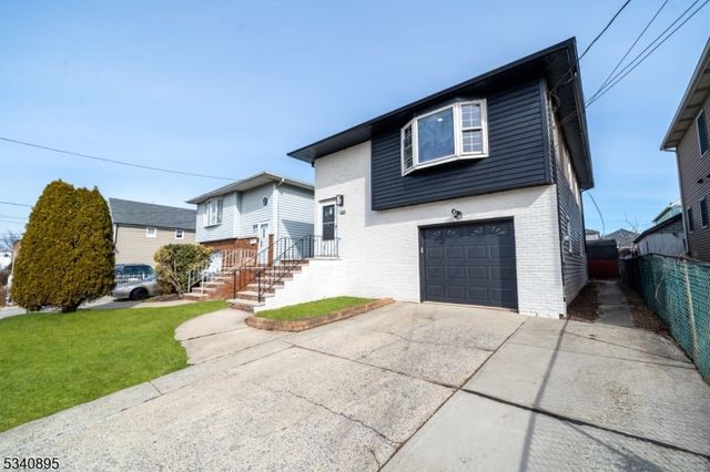 701 Mccandless St, Linden City, NJ 07036