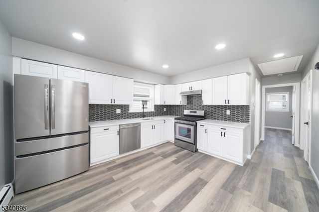 701 Mccandless St, Linden City, NJ 07036