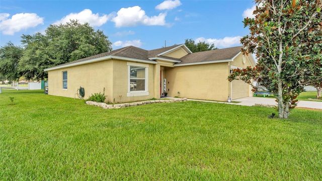 1533 WALLACE MANOR AVENUE, Winter Haven, FL 33880