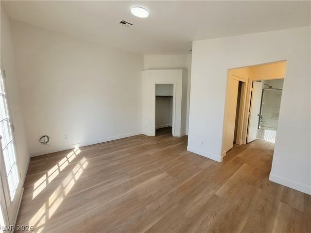 6323 Sonora Canyon Court, Las Vegas, NV 89142