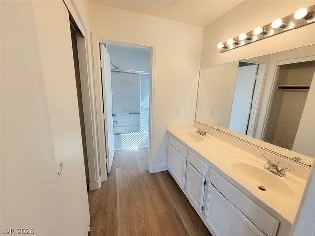 6323 Sonora Canyon Court, Las Vegas, NV 89142