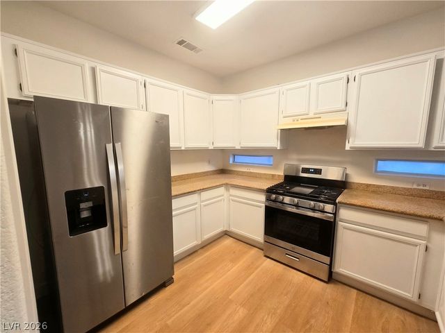 6323 Sonora Canyon Court, Las Vegas, NV 89142