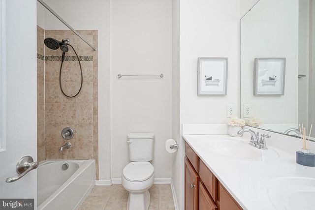 12 TYLERS CT, Somerdale, NJ 08083