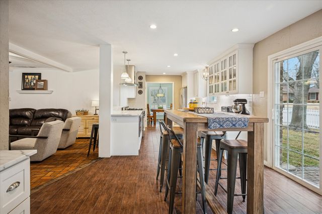 9905 Milltrail Drive, Dallas, TX 75238