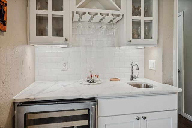 9905 Milltrail Drive, Dallas, TX 75238