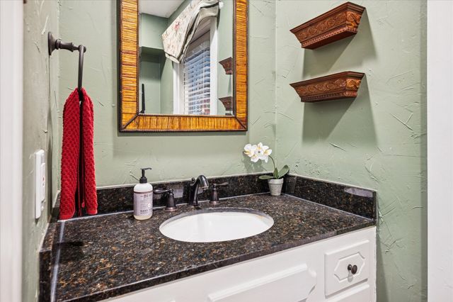 9905 Milltrail Drive, Dallas, TX 75238