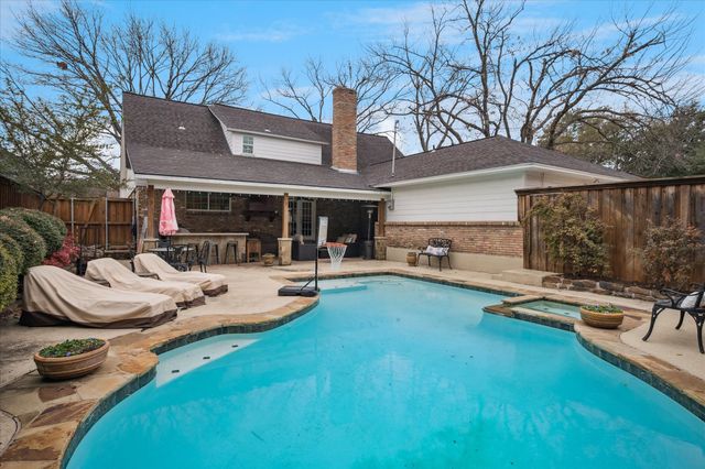 9905 Milltrail Drive, Dallas, TX 75238