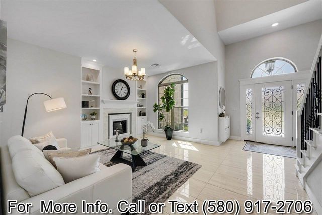 6309 SW Oakmont Blvd, Lawton, OK 73505