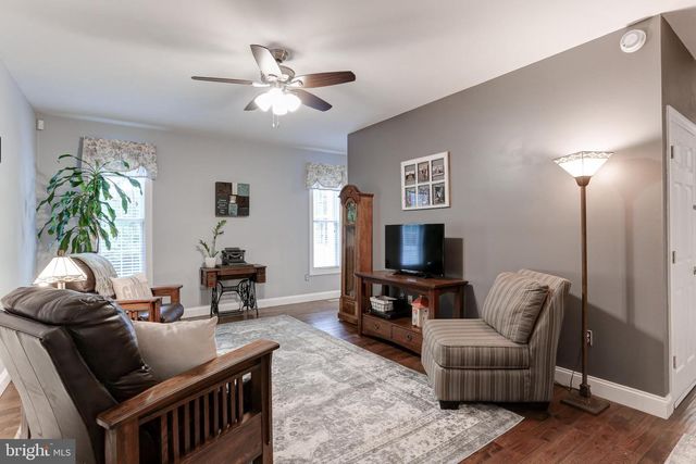 67 ASHTON ST, Carlisle, PA 17015