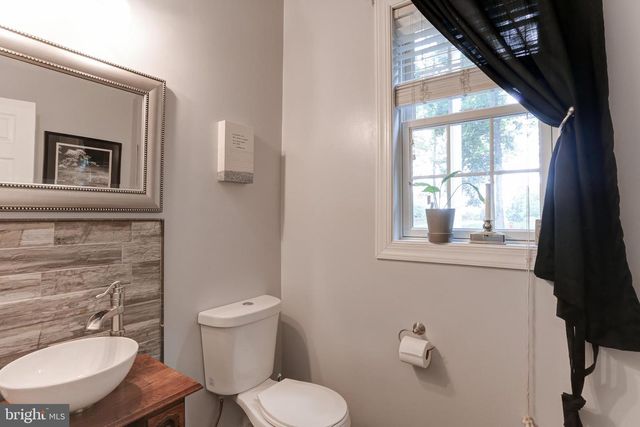 67 ASHTON ST, Carlisle, PA 17015