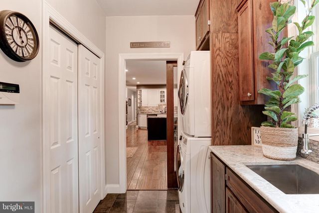 67 ASHTON ST, Carlisle, PA 17015