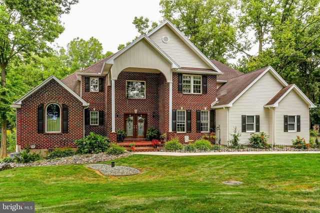 67 ASHTON ST, Carlisle, PA 17015