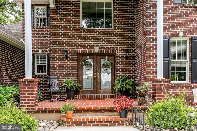 67 ASHTON ST, Carlisle, PA 17015