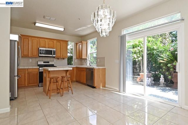 142 Wexford St, Brentwood, CA 94513