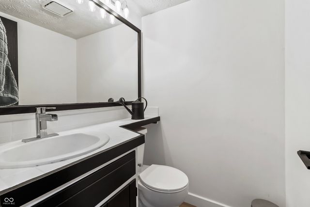 9532 Behner Lane, Indianapolis, IN 46250