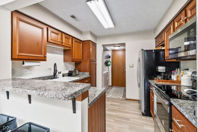 9532 Behner Lane, Indianapolis, IN 46250