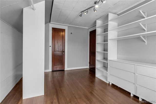 40 Norwood Drive, West Seneca, NY 14224