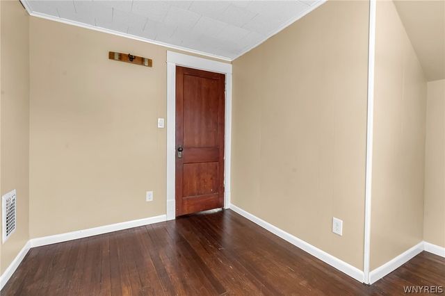 40 Norwood Drive, West Seneca, NY 14224