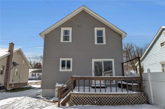 40 Norwood Drive, West Seneca, NY 14224