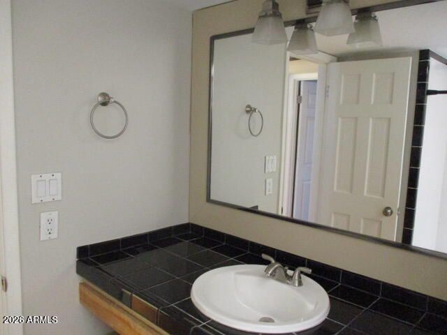 3637 E MONTEROSA Street 7, Phoenix, AZ 85018