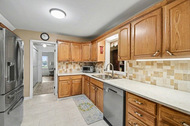 5625 Ivanrest Avenue Sw, City Of Wyoming, MI 49418