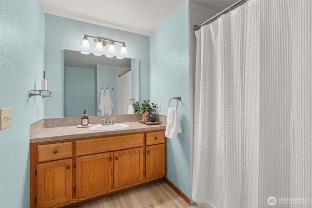 13820 Logez Court SW, Olympia, WA 98512