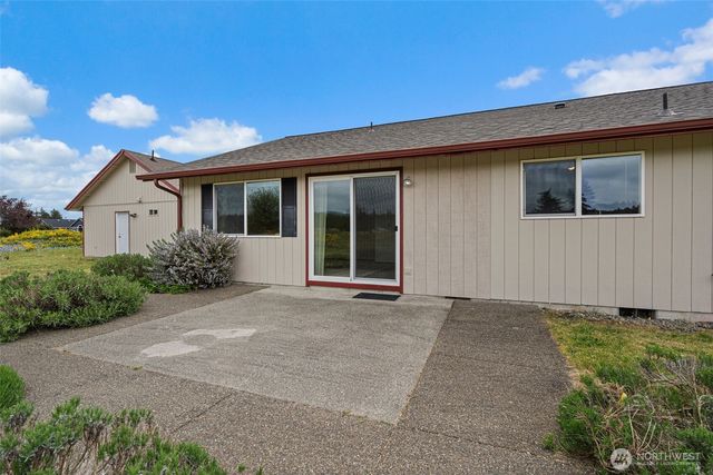 13820 Logez Court SW, Olympia, WA 98512