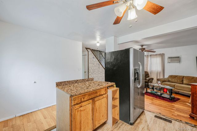 3109 Devon Avenue, Medford, NY 11763