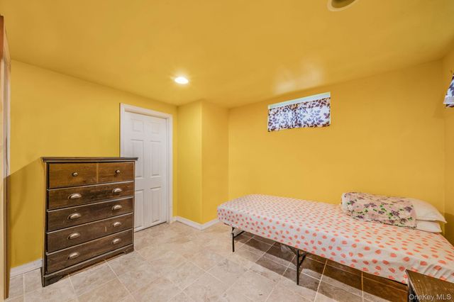 3109 Devon Avenue, Medford, NY 11763