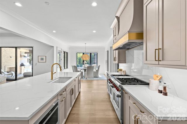 1321 Ferncliff Road, Charlotte, NC 28211