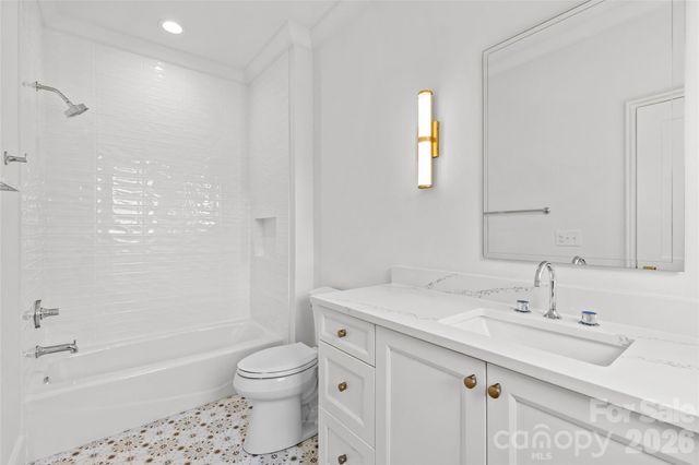 1321 Ferncliff Road, Charlotte, NC 28211