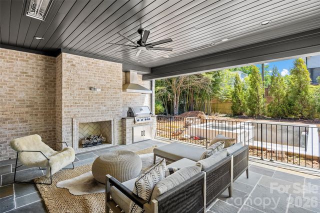 1321 Ferncliff Road, Charlotte, NC 28211