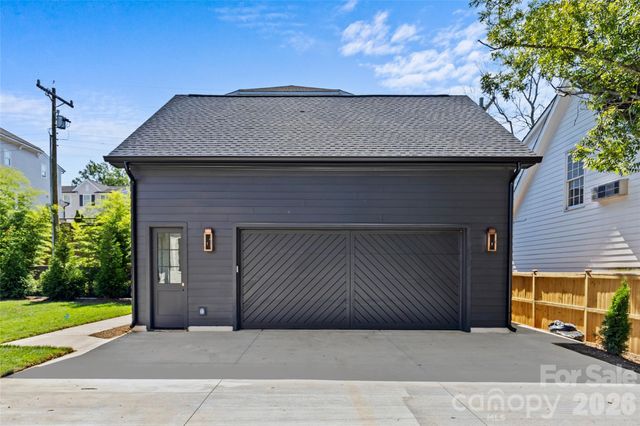 1321 Ferncliff Road, Charlotte, NC 28211