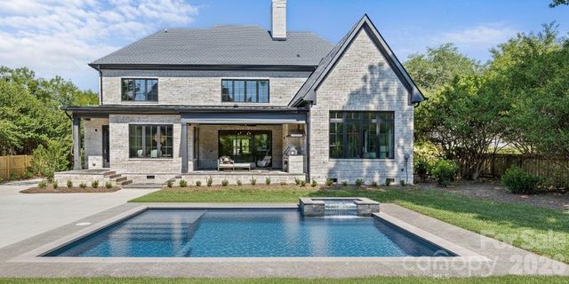 1321 Ferncliff Road, Charlotte, NC 28211