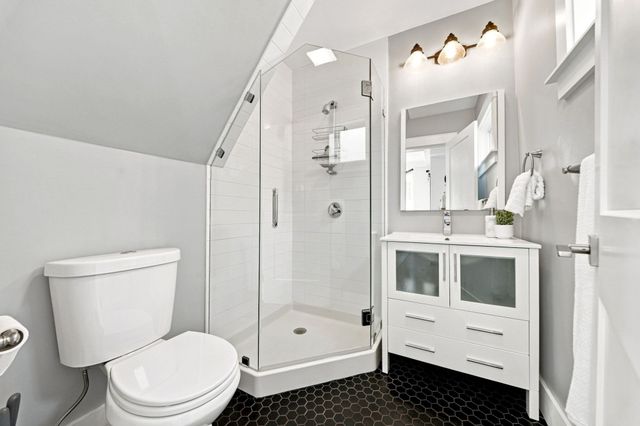 18 Partridge Ave, Somerville, MA 02145