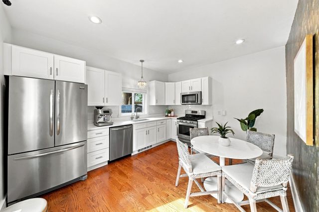 18 Partridge Ave, Somerville, MA 02145
