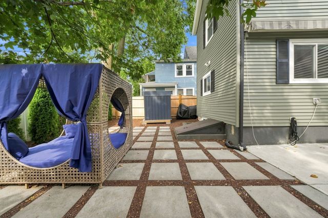 18 Partridge Ave, Somerville, MA 02145