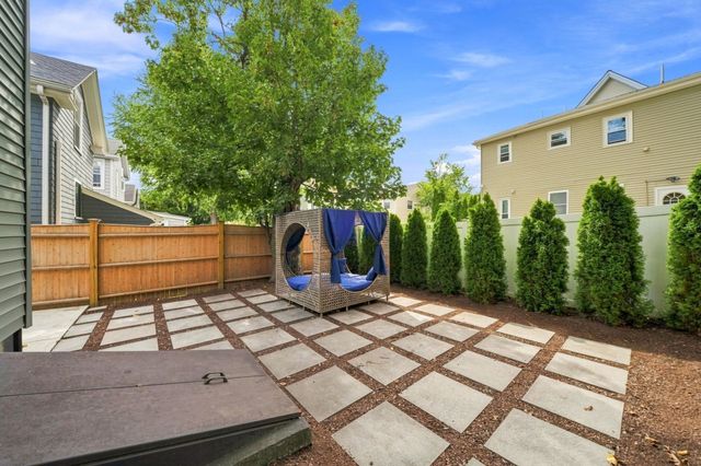 18 Partridge Ave, Somerville, MA 02145