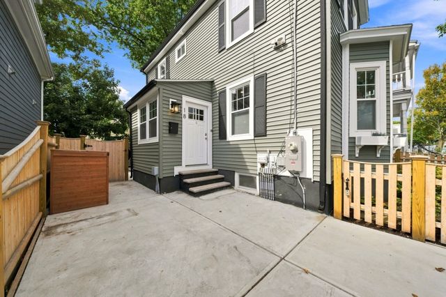 18 Partridge Ave, Somerville, MA 02145