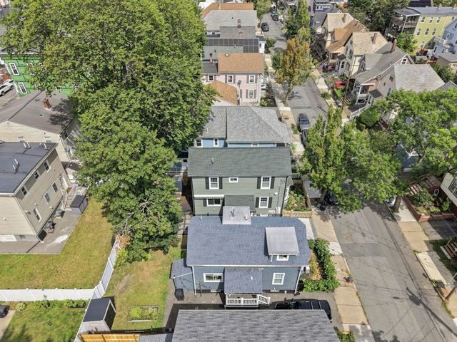 18 Partridge Ave, Somerville, MA 02145