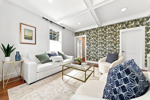 18 Partridge Ave, Somerville, MA 02145