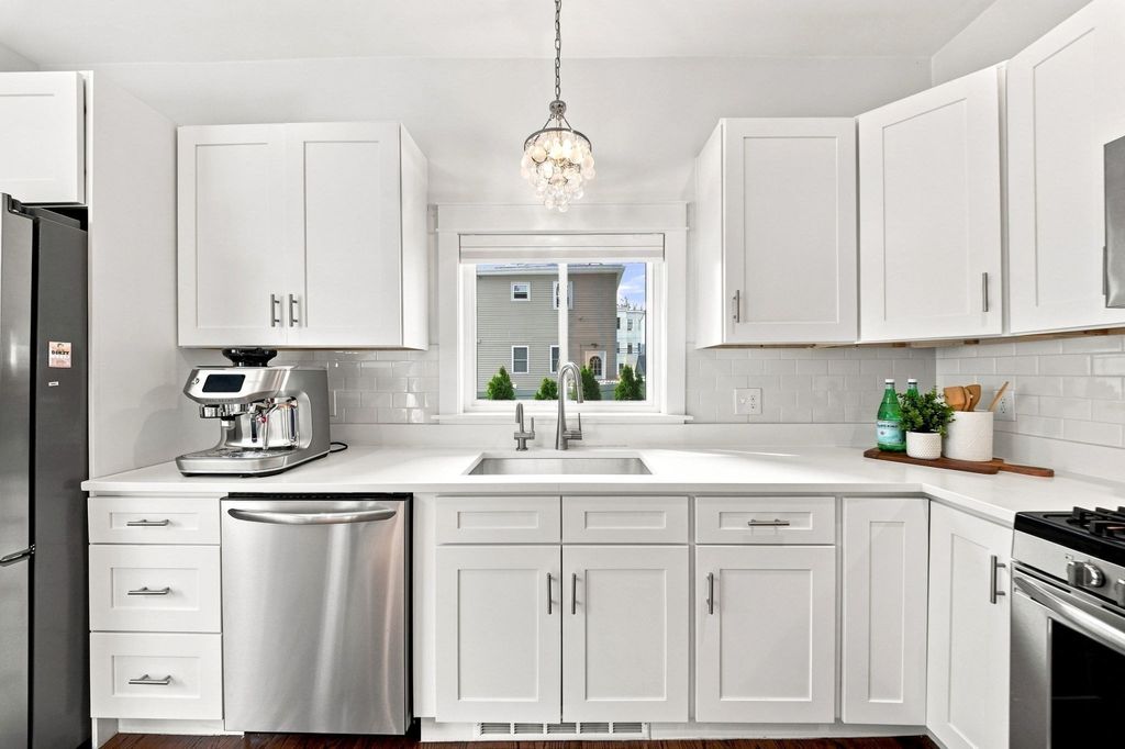 18 Partridge Ave, Somerville, MA 02145